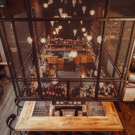 Unsere Bar in der Ansicht von oben