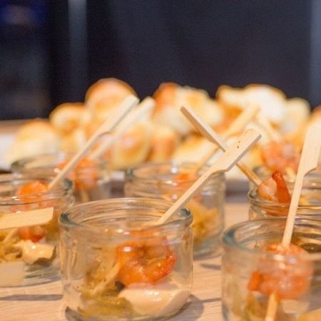 Dessertauswahl in einem Buffet